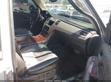 CADILLAC ESCALADE STANDARD 1GYFK63827R221270 снимка