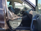 VOLKSWAGEN TIGUAN S/SE/SEL/WOLFSBURG EDITION WVGBV9AXXAW508867 photo