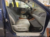 TOYOTA CAMRY XLE 4T1BE32K82U552248 снимка
