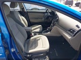 HYUNDAI ELANTRA SE KMHD74LF4HU128066 снимка