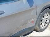 JEEP CHEROKEE LATITUDE FWD 1C4PJLCB5KD286448 photo