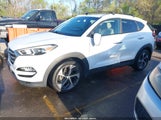 HYUNDAI TUCSON LIMITED KM8J33A29GU051038 снимка