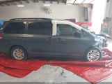 Toyota Sienna Xle V6 8 Passenger 5TDYK3DC2ES500586 fotografie