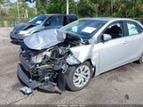 TOYOTA COROLLA LE 5YFBURHE5HP581112 снимка
