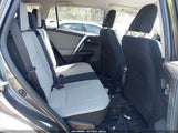 TOYOTA RAV4 XLE JTMRFREV1JJ196329 снимка