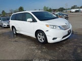 TOYOTA SIENNA LE 8 PASSENGER 5TDKK3DC2FS590667 снимка