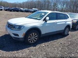 VOLKSWAGEN TIGUAN 2.0T S 3VV1B7AX5JM043090 снимка