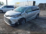 TOYOTA SIENNA LE 5TDKRKEC4NS114889 снимка