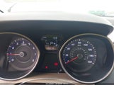 HYUNDAI ELANTRA LIMITED 5NPDH4AE5FH570745 снимка