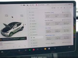 TESLA MODEL Y LONG RANGE DUAL MOTOR ALL-WHEEL DRIVE 5YJYGDEE7MF141178 снимка