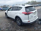 TOYOTA RAV4 XLE JTMRFREV6HJ702943 снимка