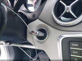 MERCEDES-BENZ CLA 250 WDDSJ4EB7JN604260 снимка