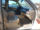 CHEVROLET SUBURBAN 1500 LT 1GNSCJE03CR128206 снимка