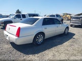 CADILLAC DTS 1SC 1G6KD57YX8U209792 снимка