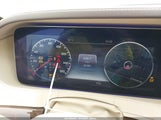 MERCEDES-BENZ S 560 WDDUG8DB8KA438078 photo