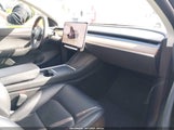 TESLA MODEL Y LONG RANGE DUAL MOTOR ALL-WHEEL DRIVE 7SAYGDEEXNF459834 fotografie