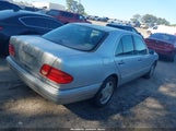 MERCEDES-BENZ E 430 WDBJF70F3WA627616 снимка