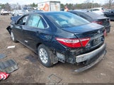 TOYOTA CAMRY LE 4T1BF1FK7HU687225 снимка