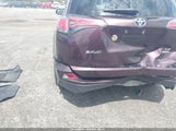 TOYOTA RAV4 LE 2T3BFREV5JW775651 снимка