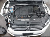VOLKSWAGEN PASSAT 2.5L SE 1VWBP7A3XCC097665 снимка