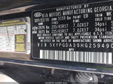 Kia Sorento 2.4L Lx 5XYPGDA39HG259490 photo