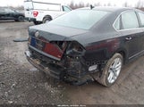 VOLKSWAGEN PASSAT 1.8T SE 1VWGT7A30HC031442 photo