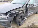 VOLKSWAGEN TIGUAN 2.0T SE/2.0T SEL/2.0T SEL R-LINE/2.0T SEL R-LINE BLACK 3VV2B7AX8KM180854 снимка