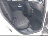 MERCEDES-BENZ GLB 250 W1N4M4GBXRW347049 fotografie