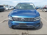VOLKSWAGEN TIGUAN 2.0T SE/2.0T SEL/2.0T SEL R-LINE/2.0T SEL R-LINE BLACK 3VV3B7AX2KM064568 photo