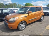 KIA SOUL + KNDJT2A25B7204987 снимка