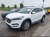 HYUNDAI TUCSON SE KM8J3CA40HU508757 снимка