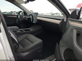 TESLA MODEL Y LONG RANGE DUAL MOTOR ALL-WHEEL DRIVE 7SAYGDEEXRA257658 photo