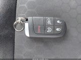 JEEP COMPASS LATITUDE 4X4 3C4NJDBB2JT108035 снимка
