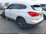 BMW X1 SDRIVE28I WBXHU7C38J5L05985 fotografie