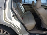 LINCOLN TOWN CAR SIGNATURE 1LNHM81W15Y664112 photo
