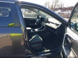 TOYOTA RAV4 LE 2T3F1RFV8NC281984 снимка