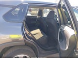 TOYOTA RAV4 LE 2T3F1RFV8NC281984 снимка