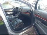 LINCOLN MKT RESERVE 2LMHJ5AT6KBL02240 снимка