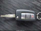 NISSAN ROGUE S 5N1AT2MV8JC818830 снимка