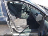 VOLKSWAGEN JETTA 2.0L S 3VW1K7AJ2BM069610 снимка