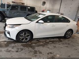 KIA FORTE LXS 3KPF24AD5ME340898 photo