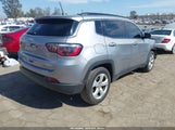 JEEP COMPASS LATITUDE FWD 3C4NJCBB0KT676974 photo