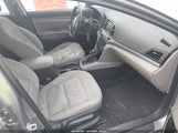 HYUNDAI ELANTRA SE 5NPD84LF8HH007410 снимка