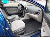 HYUNDAI ELANTRA SE 5NPD84LF7HH030001 снимка