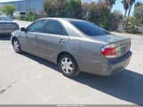 TOYOTA CAMRY LE 4T1BE32K96U648038 снимка