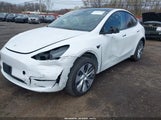 TESLA MODEL Y LONG RANGE DUAL MOTOR ALL-WHEEL DRIVE 7SAYGDEE8RA255598 снимка