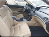 HONDA ACCORD 3.5 EX-L 1HGCS2B88BA007489 снимка