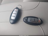 NISSAN ROGUE SPORT SL JN1BJ1CP3JW103922 photo