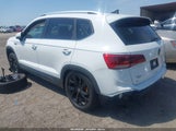 Volkswagen Taos 1.5T Se 3VVLX7B26NM090163 photo