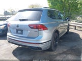 VOLKSWAGEN TIGUAN SE R-LINE BLACK 3VV8B7AX3RM108710 fotografie